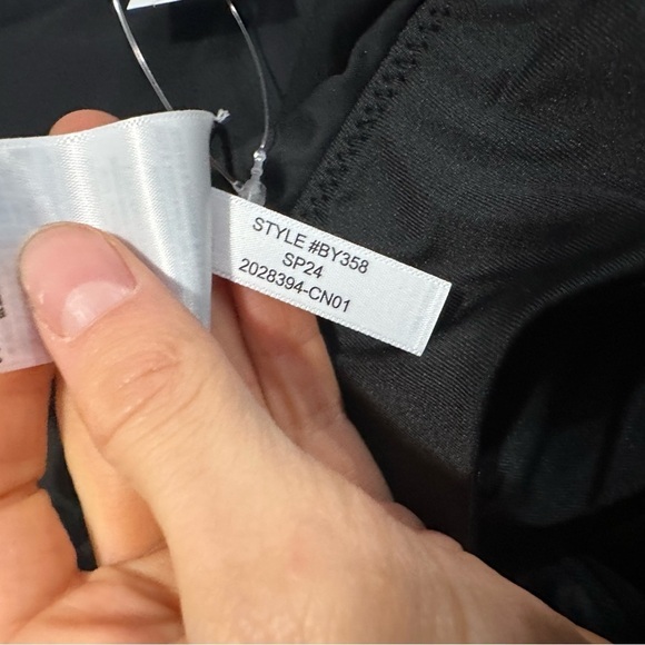 NWOT j crew Long-torso ruched sweetheart one-piece swimsuit with rufflesq - Picture 4 of 4